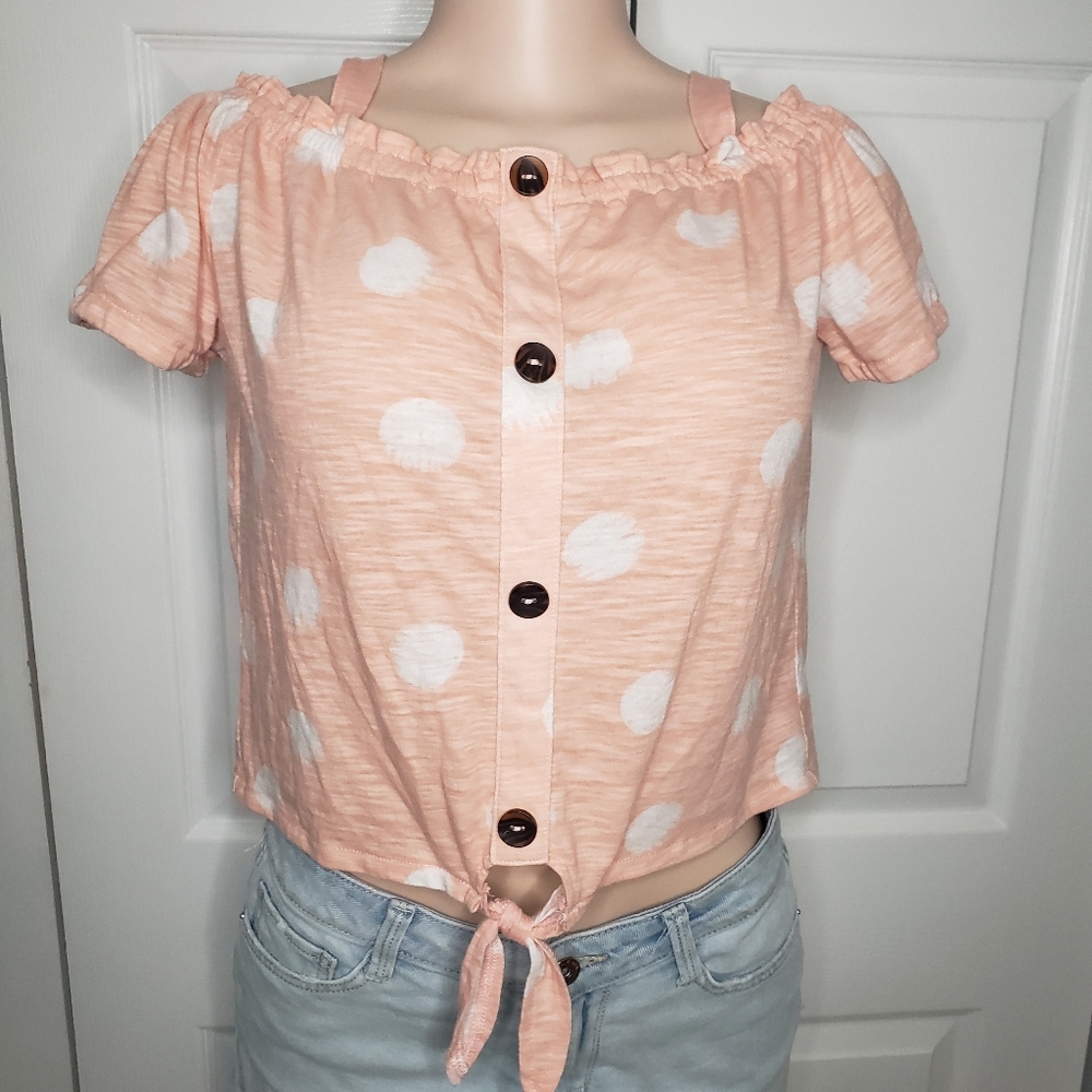 Cold Shoulder short sleeve top with front tie